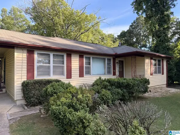 225 MAPLE WAY, Center point, AL 35215