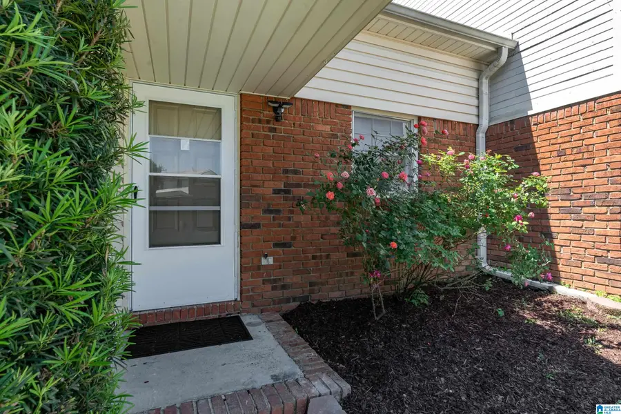 1129 KING ARTHUR COURT, Alabaster, AL 35007 - #2