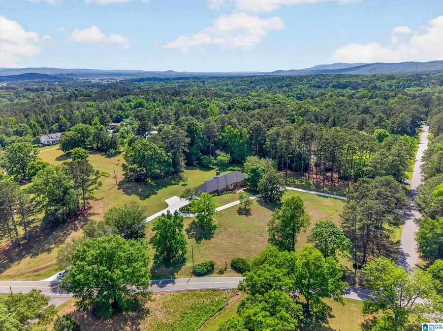 360 KELLY LYNN DRIVE, Anniston, AL 36207 - #3