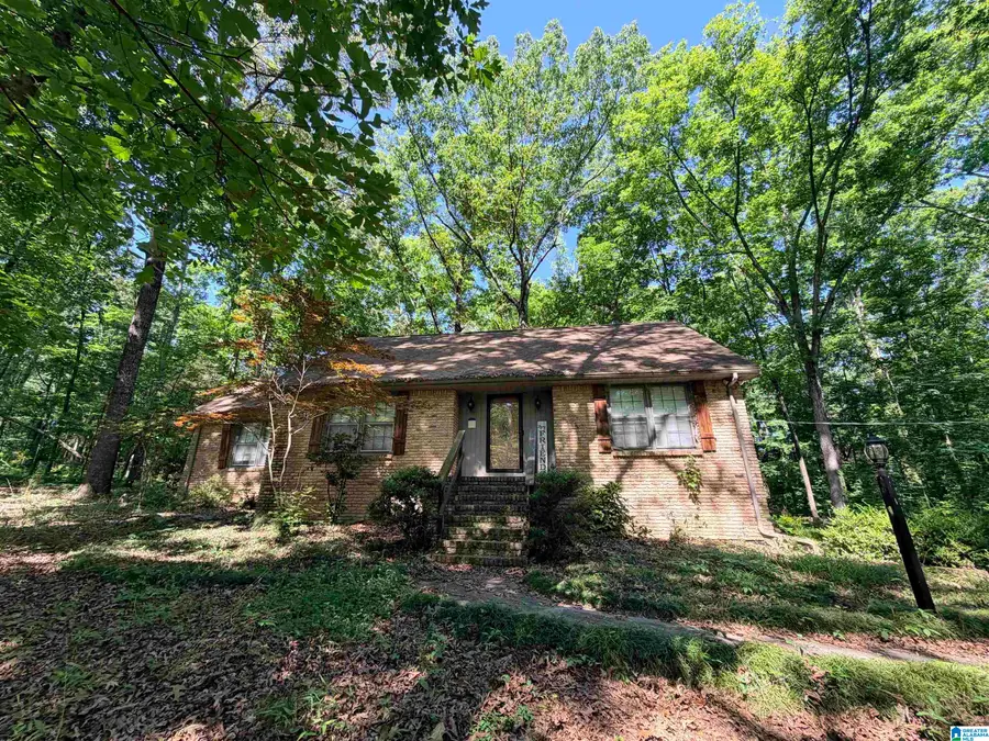 2512 WALKER ROAD SE, Decatur, AL 35603 - #3