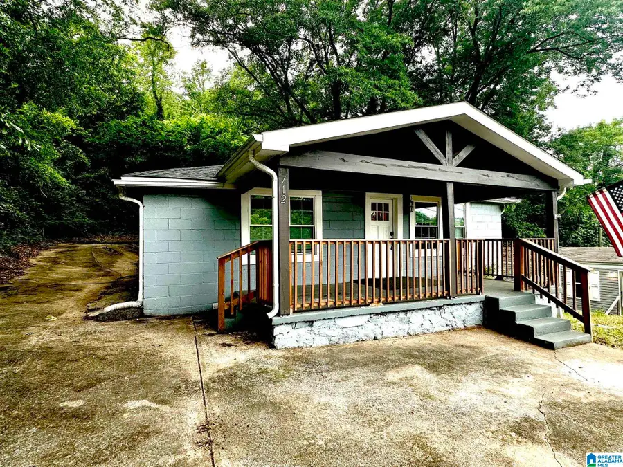 712 LINCOLN STREET, Hobson City, AL 36201 - #2