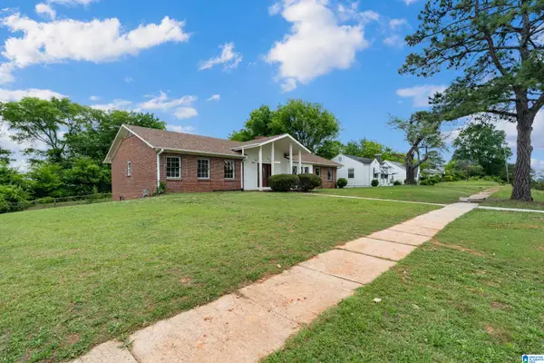 1500 32ND AVENUE N, Birmingham, AL 35208