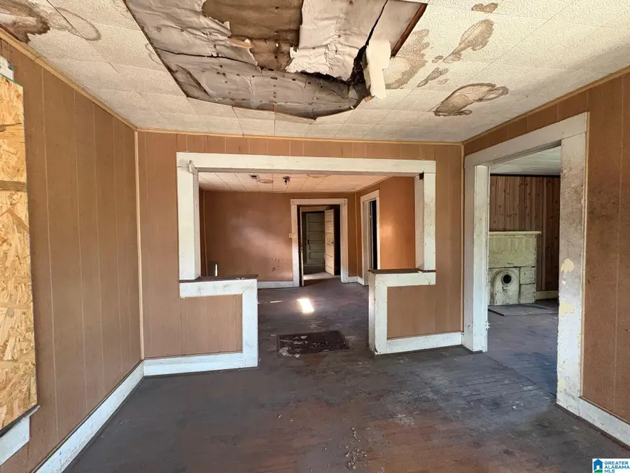 1522 DENNISON AVENUE, Birmingham, AL 35211 - #3