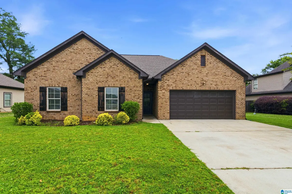 106 FALLING WATERS LANE, Alabaster, AL 35114 - #1