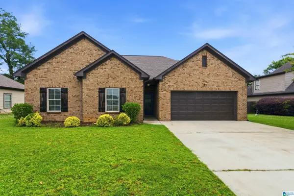 106 FALLING WATERS LANE, Alabaster, AL 35114