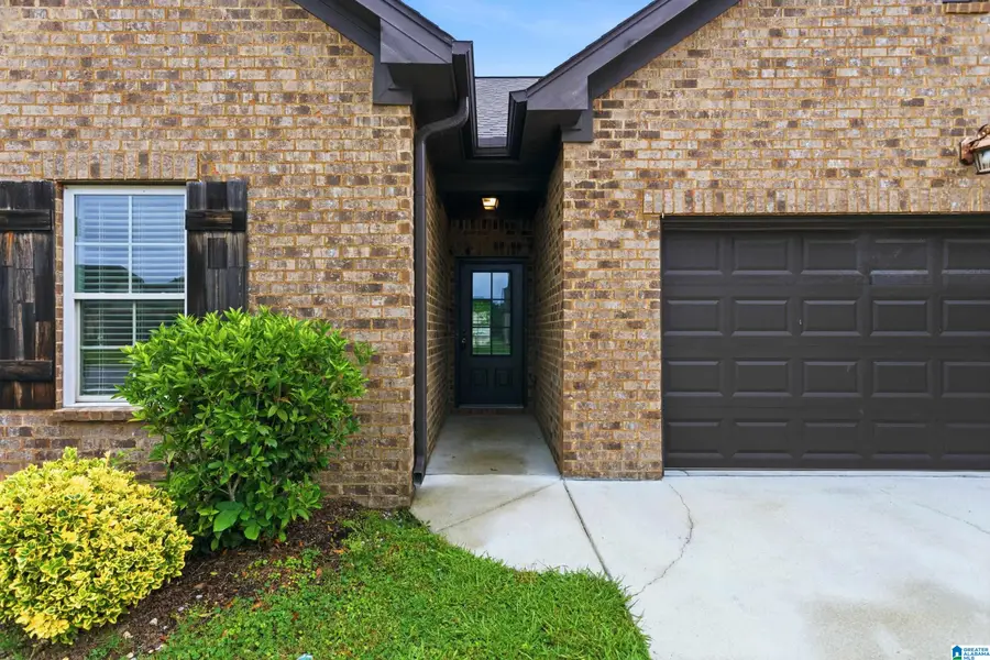 106 FALLING WATERS LANE, Alabaster, AL 35114 - #2