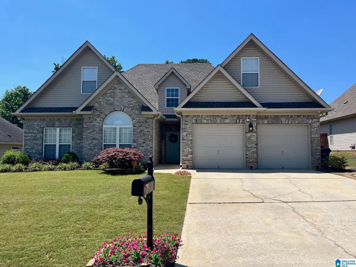 220 CAMDEN COVE PARKWAY, Calera, AL 35040 - #1