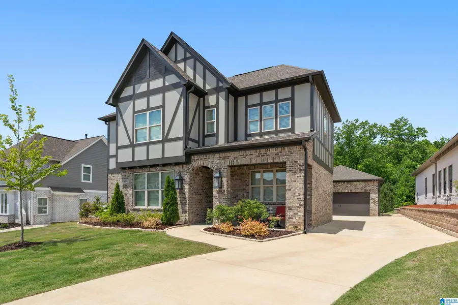 6145 ENGLISH VILLAGE LANE, Birmingham, AL 35242 - #3