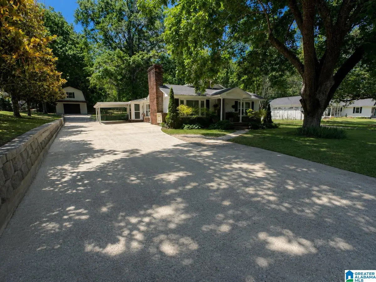 2701 4TH AVENUE N, Clanton, AL 35045 - #1