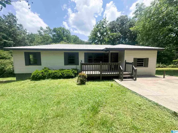 1021 AMY DRIVE NE, Birmingham, AL 35215