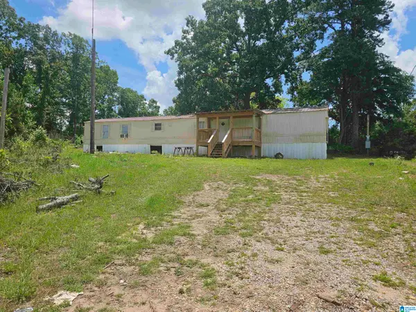 686 COUNTY ROAD 121, Jemison, AL 35085