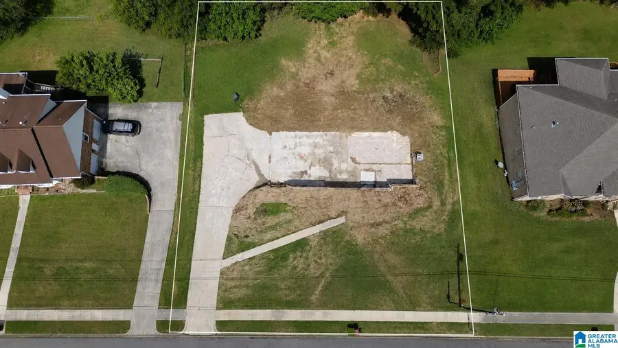 1808 7TH STREET NW, Center Point, AL 35215 - #2