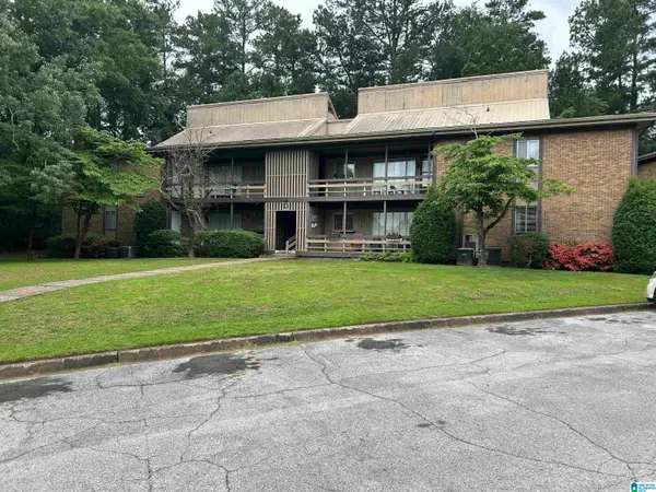 3101 LORNA ROAD, Hoover, AL 35216