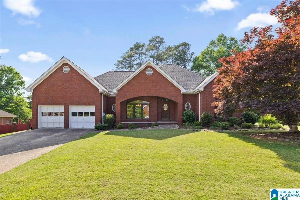 6010 SILVER LAKE CIRCLE, Pinson, AL 35126 - #1