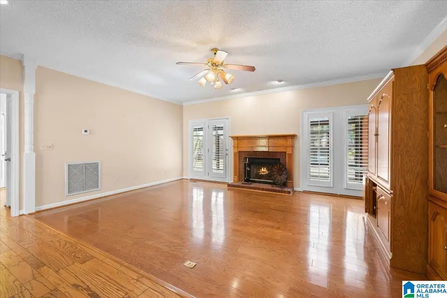 6010 SILVER LAKE CIRCLE, Pinson, AL 35126 - #3