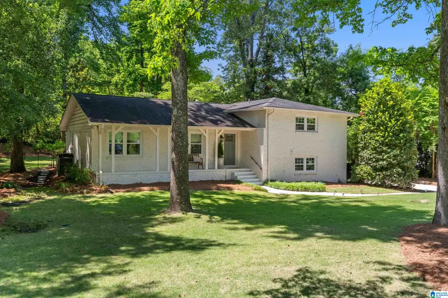 3244 MOCKINGBIRD LANE, Hoover, AL 35226 - #2