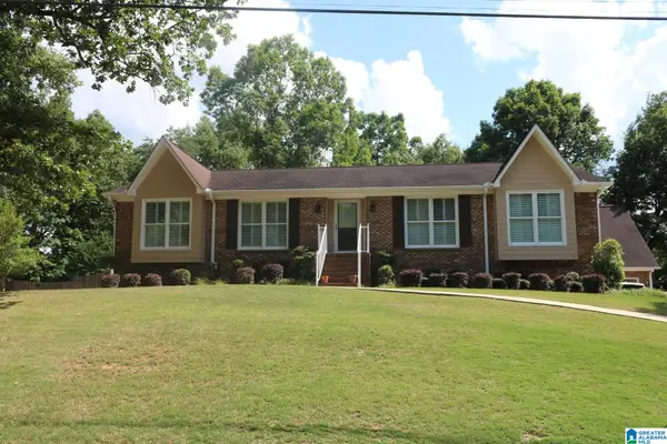 1223 13TH WAY, Pleasant grove, AL 35127