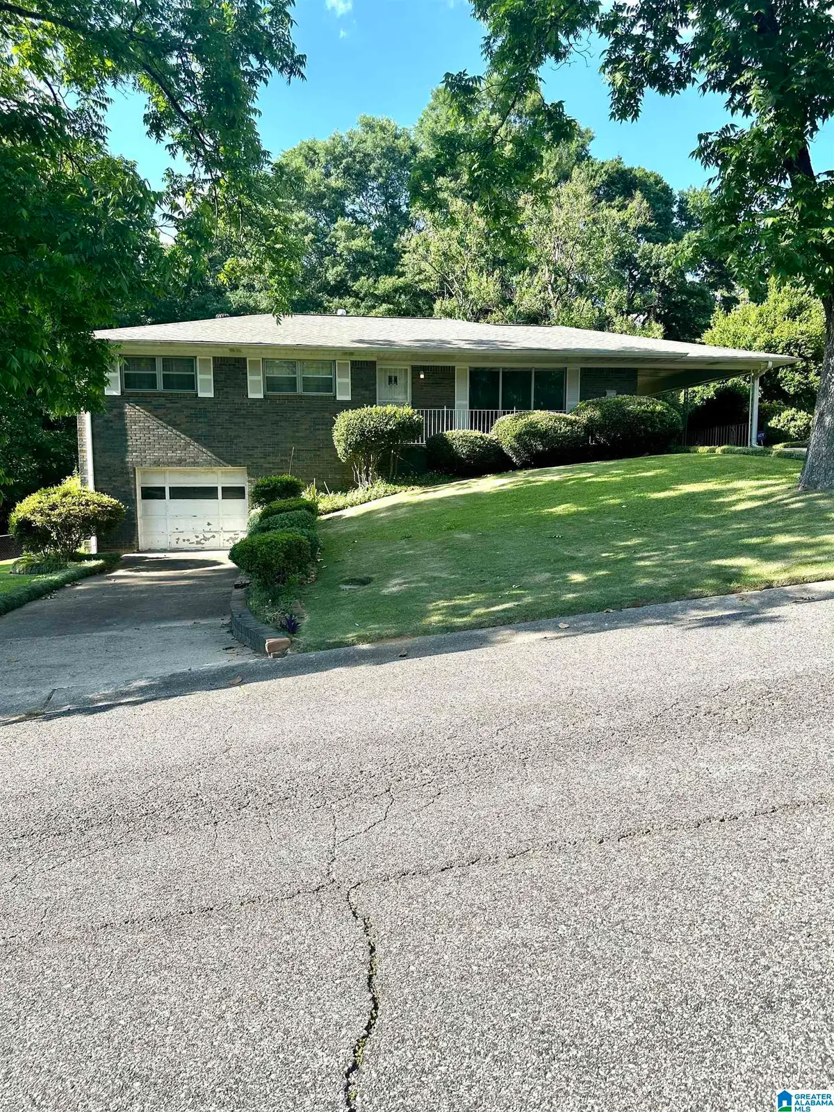 3011 CRESTLANE DRIVE, Adamsville, AL 35005 - #1