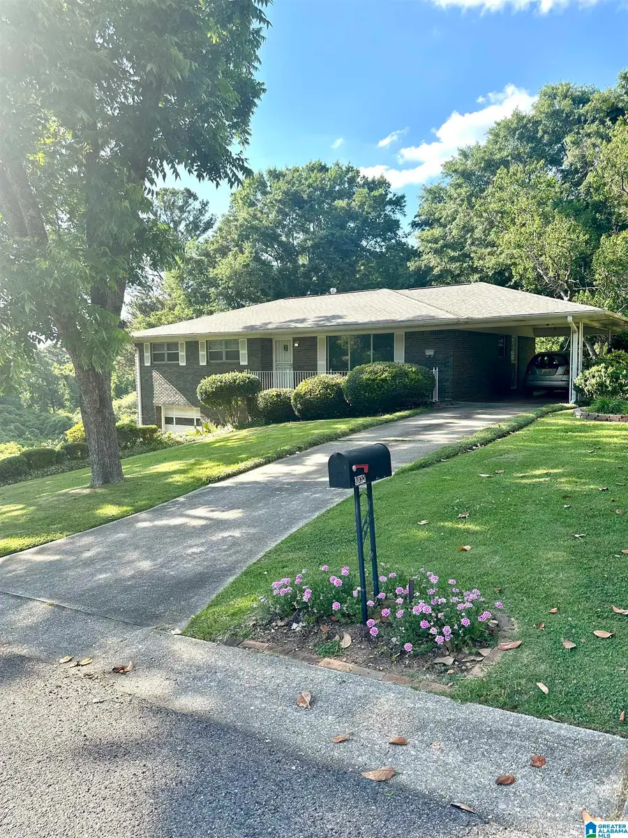 3011 CRESTLANE DRIVE, Adamsville, AL 35005 - #2