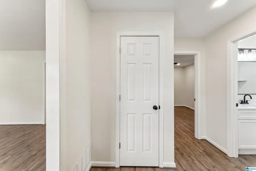 5549 ROCKWOOD DRIVE, Sylvan Springs, AL 35118 - #3