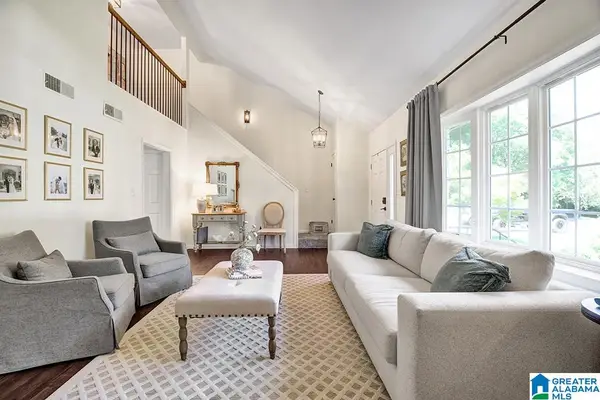 3846 OVERTON MANOR LANE, Vestavia hills, AL 35243