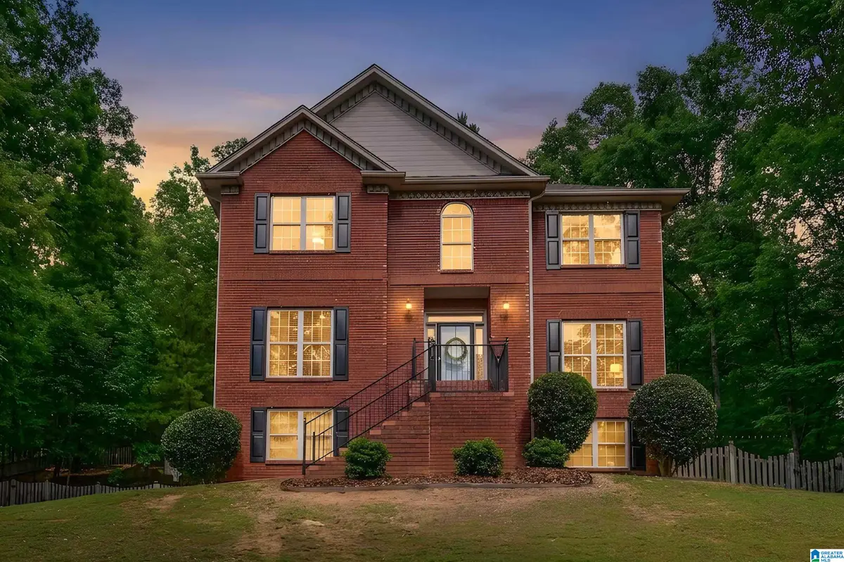 208 SILVERLEAF DRIVE, Pelham, AL 35124 - #1