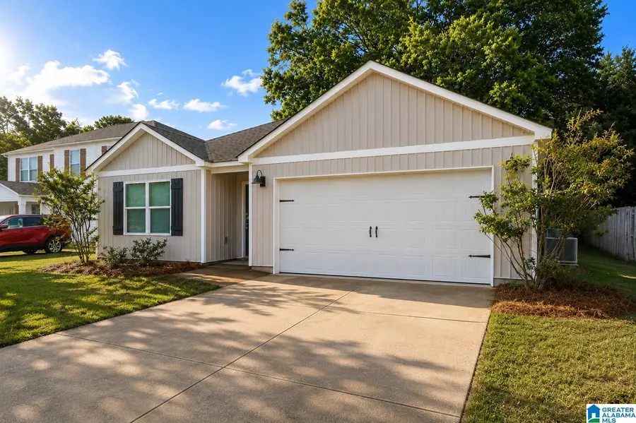 2807 TRESTLE SQUARE PASS, Northport, AL 35473 - #2