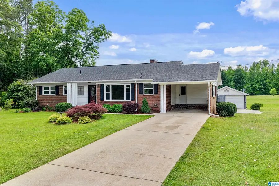 646 MAIN STREET, Jemison, AL 35085 - #2