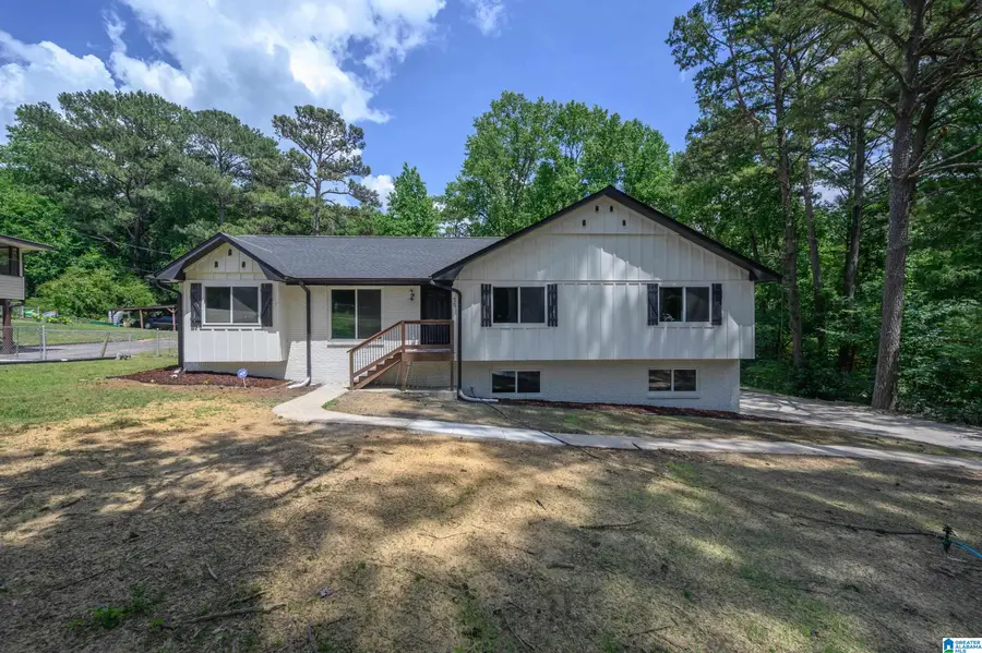 429 4TH AVENUE, Pleasant Grove, AL 35127 - #3