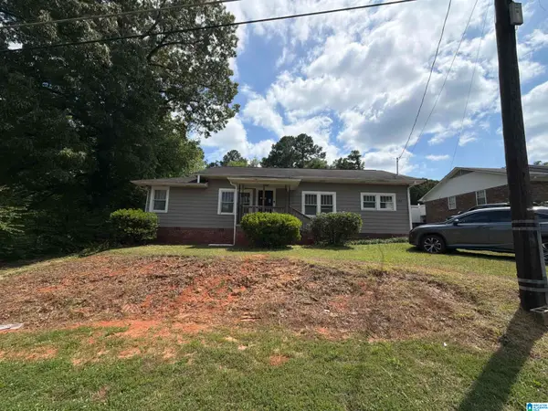 101 WALKER AVENUE, Bessemer, AL 35023