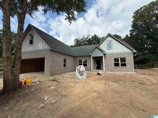 521 13TH STREET SW, Alabaster, AL 35007