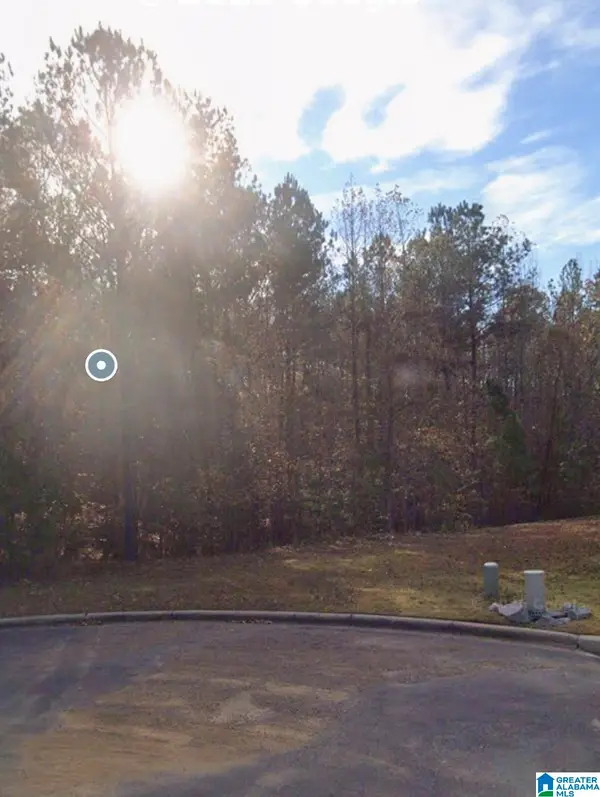 7703 DEER TRAIL, Trussville, AL 35173