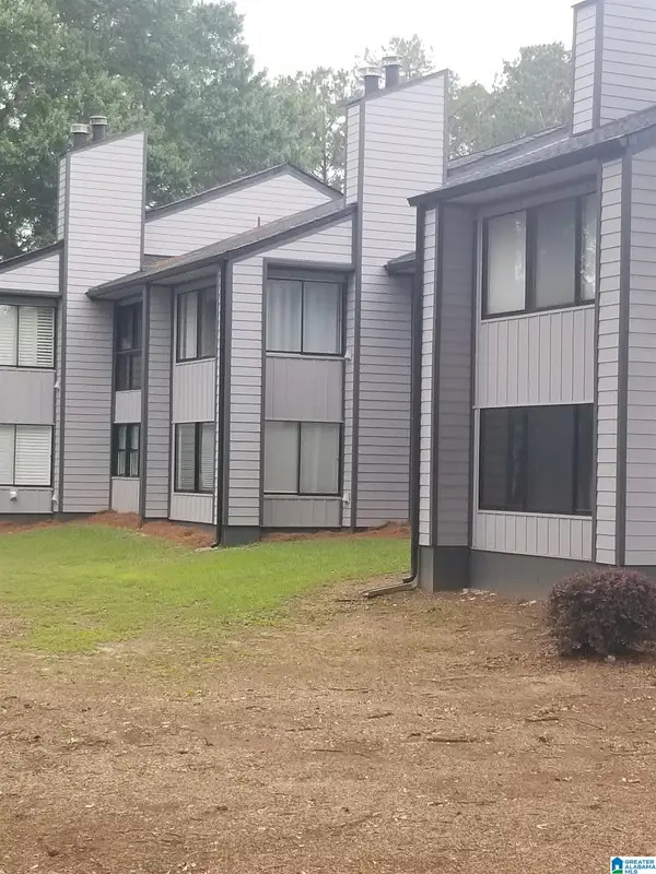 403 PARADISE ISLE, Riverside, AL 35135