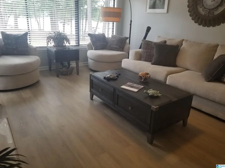 403 PARADISE ISLE, Riverside, AL 35135 - #3
