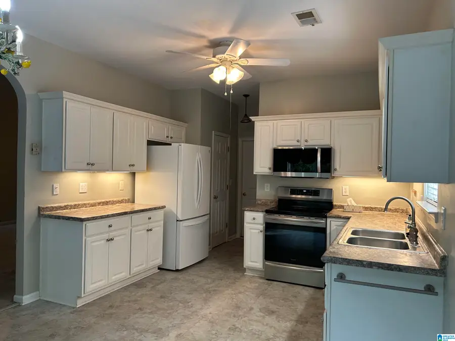 632 CLEARVIEW ROAD, Hoover, AL 35226 - #3