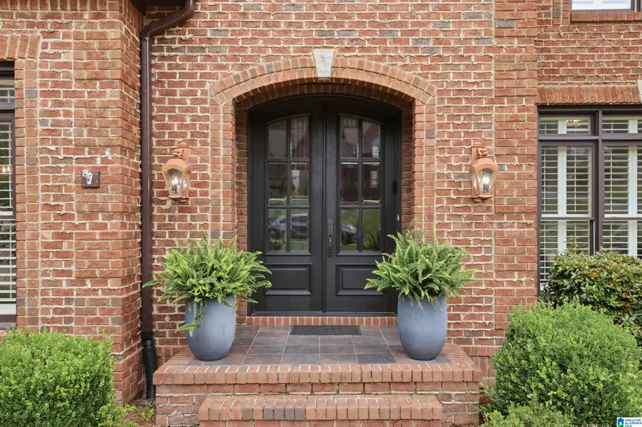 8051 LAKESIDE CIRCLE, Trussville, AL 35173 - #3