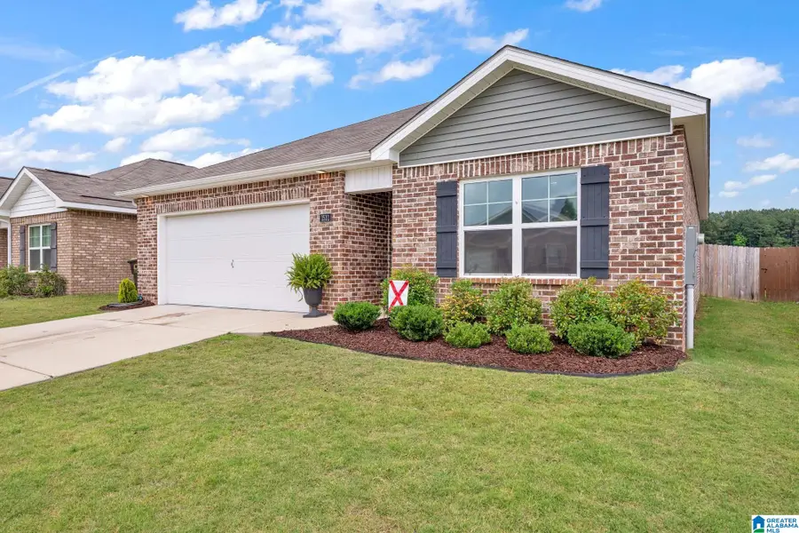 1511 HERITAGE CIRCLE SE, Cullman, AL 35055 - #2