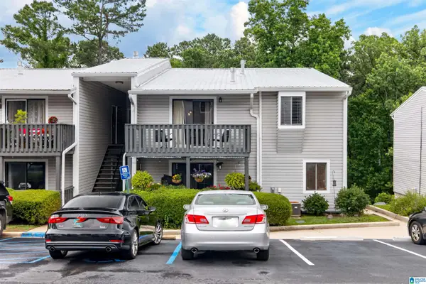 308 WOODLAND VILLAGE, Birmingham, AL 35216