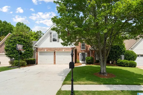 5513 FAWN CIRCLE, Hoover, AL 35226