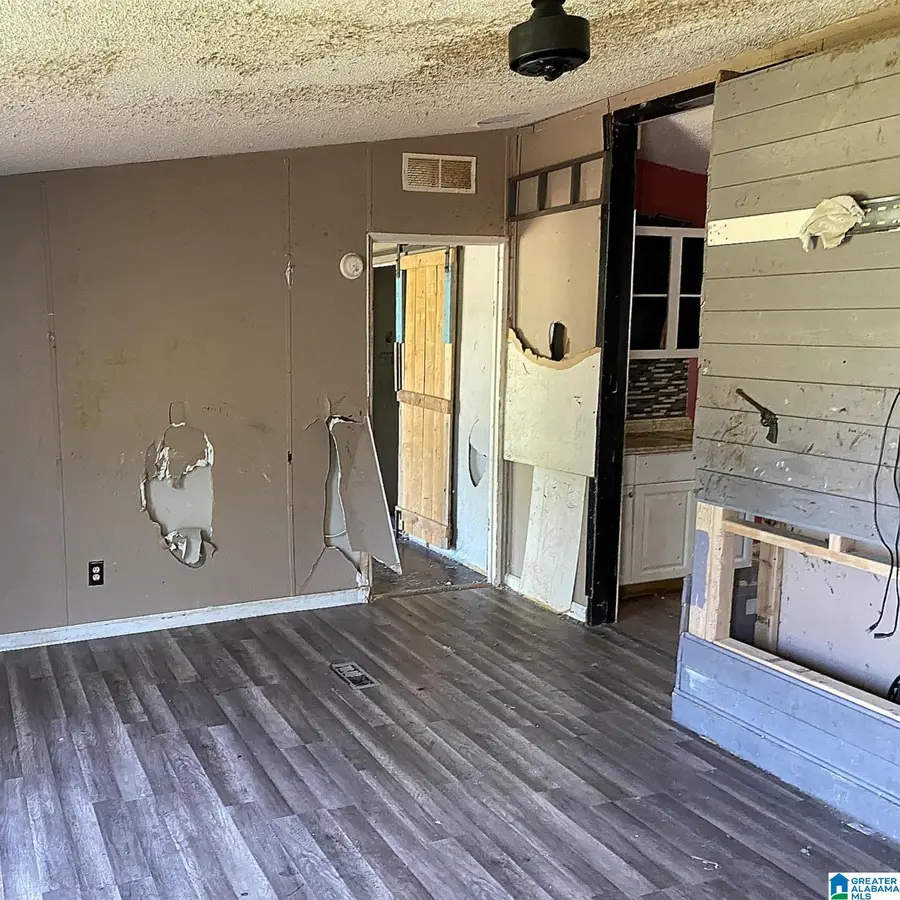 490 GREGORY ROAD, Jasper, AL 35503 - #3