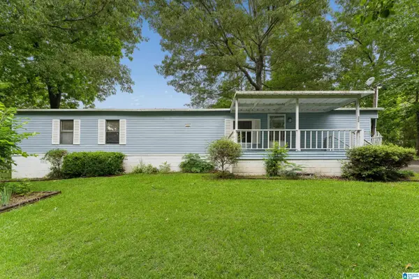 300 HUNTSVILLE AVENUE, Trussville, AL 35173