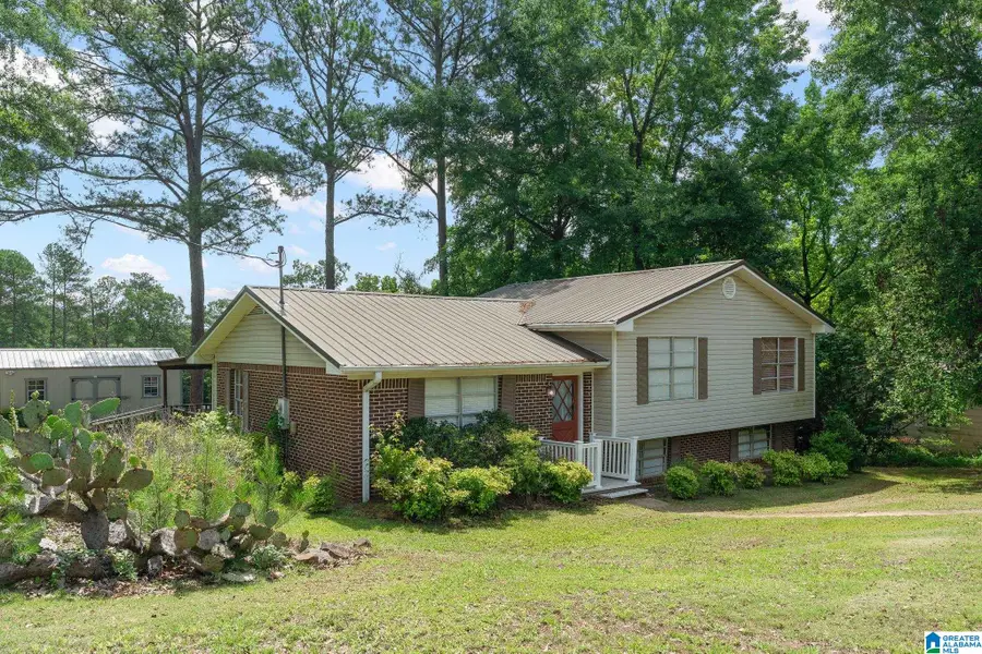 421 16TH STREET, Calera, AL 35040 - #3