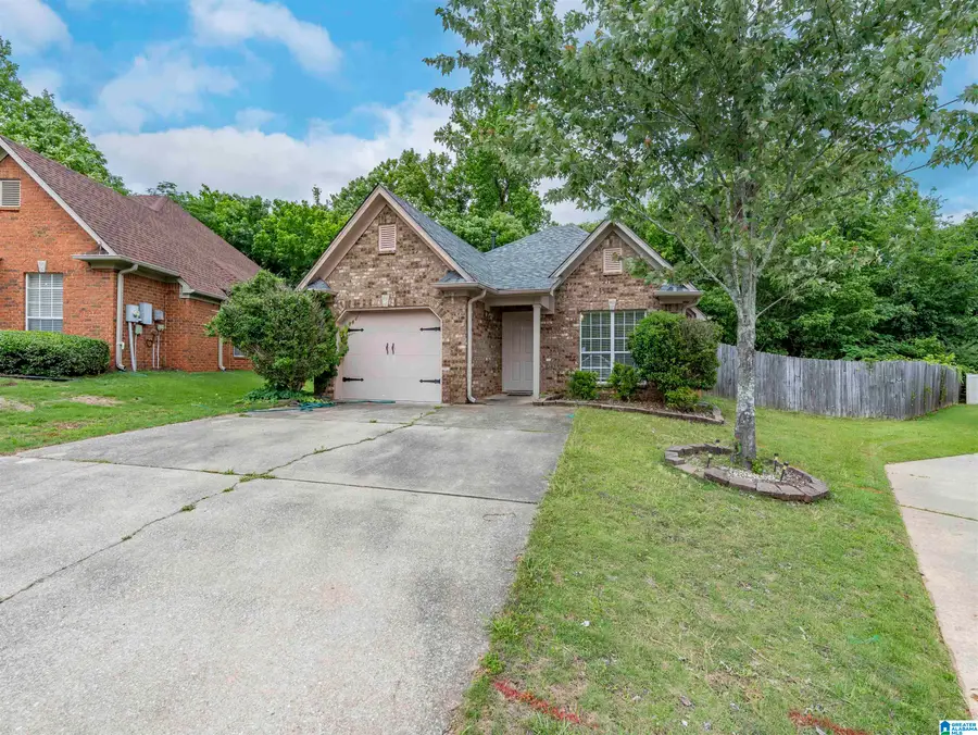 2119 WILLOW GLENN DRIVE, Birmingham, AL 35215 - #2