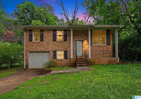 5005 STAG RUN CIRCLE NW, Huntsville, AL 35810