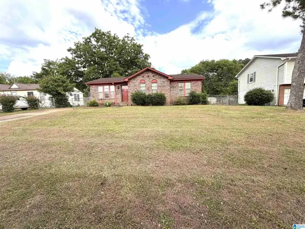 1312 LONGBROOK DRIVE, Bessemer, AL 35020