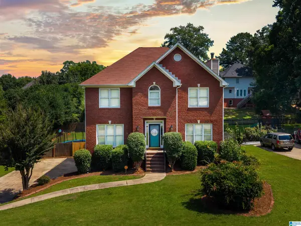 108 WALTHAM ABBEY, Alabaster, AL 35007