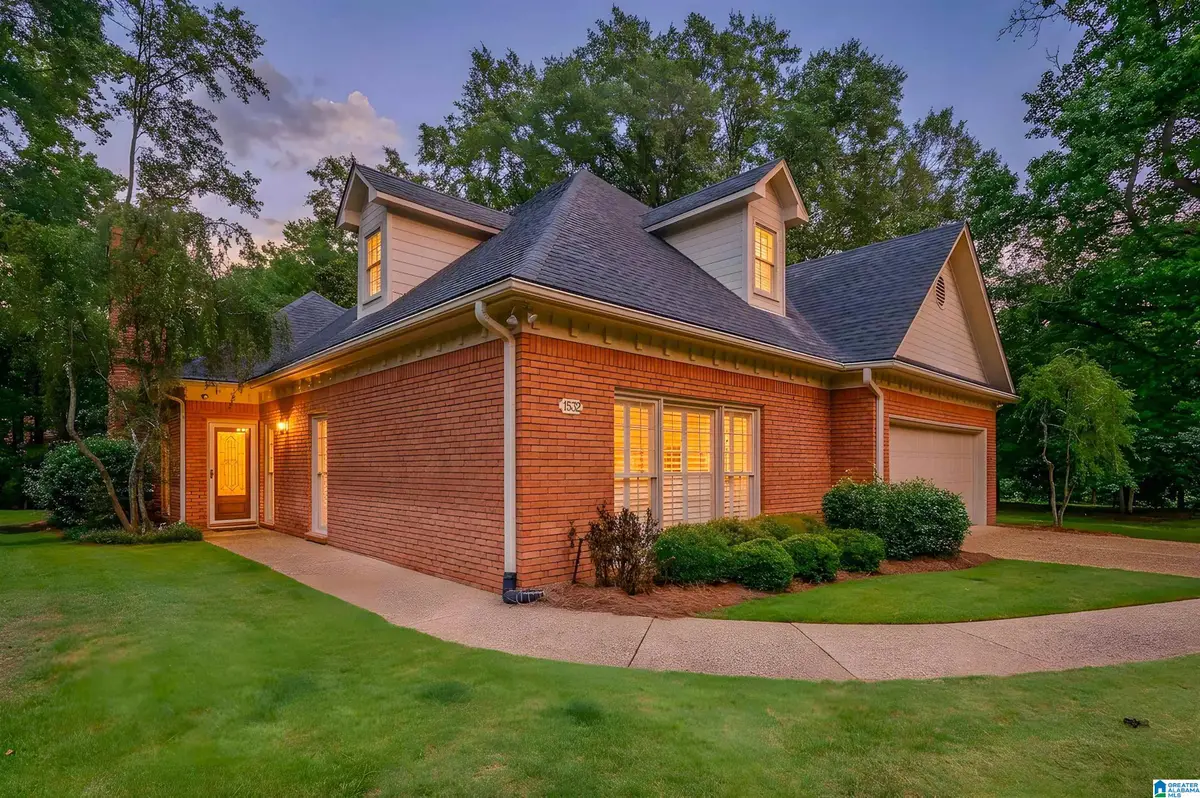 1532 ASHLEY WOOD CIRCLE, Vestavia Hills, AL 35216 - #1