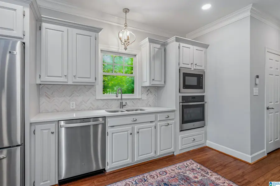1532 ASHLEY WOOD CIRCLE, Vestavia Hills, AL 35216 - #3