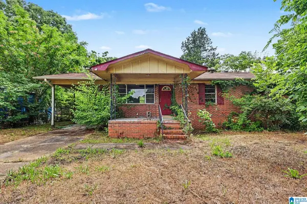 2204 SHORT 14TH STREET N, Bessemer, AL 35020