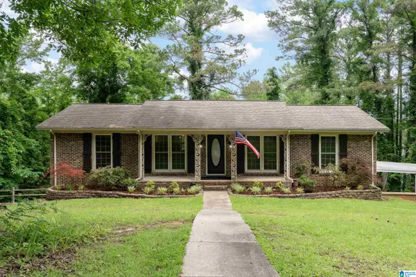 374 VALLEY LANE, Warrior, AL 35180